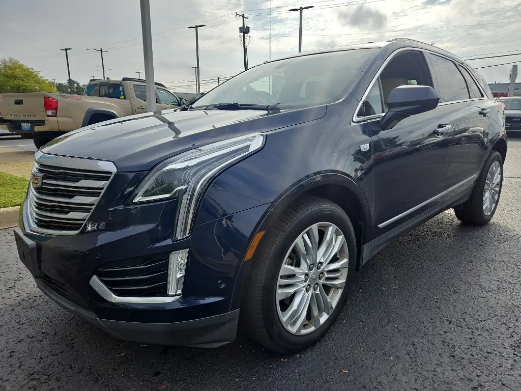 2017 Cadillac XT5 - $10,998
