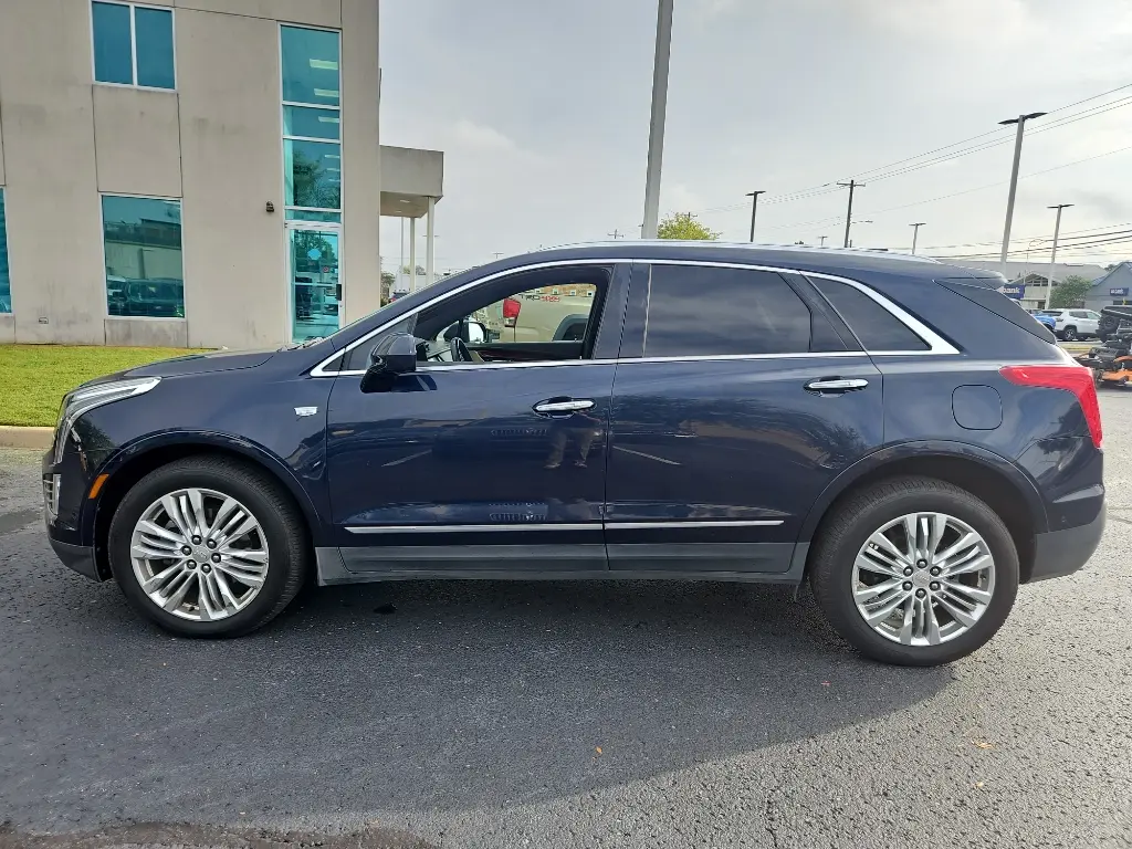 2017 Cadillac XT5 - $10,998
