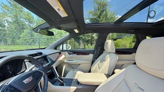 2017 Cadillac XT5 Premium Luxury