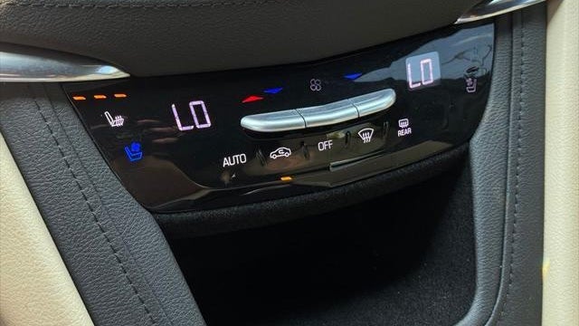 2017 Cadillac XT5 Premium Luxury