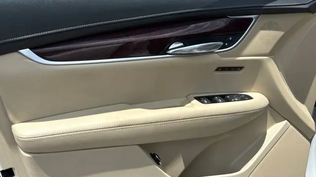 2018 Cadillac XT5 Premium Luxury