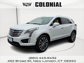 2017 Cadillac XT5 with Crystal White Tricoat Exterior