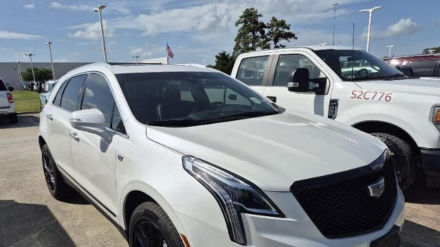 2022 Cadillac XT5 Premium Luxury