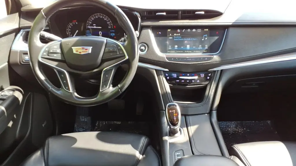 2019 Cadillac XT5 Premium Luxury