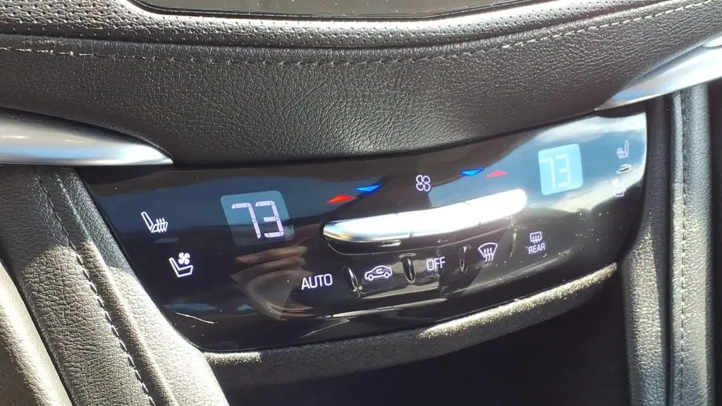 2019 Cadillac XT5 Premium Luxury