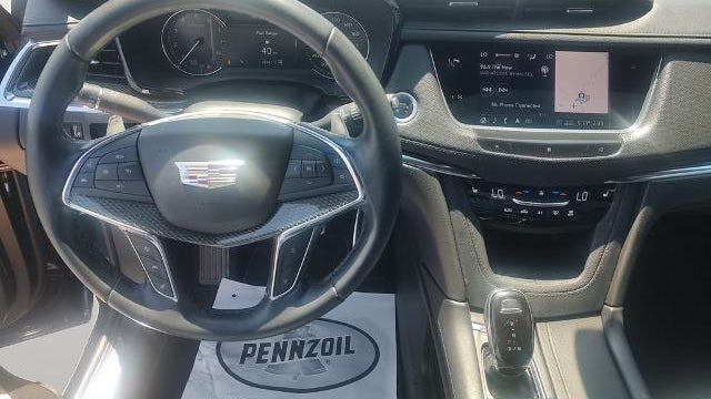 2020 Cadillac XT5 Sport