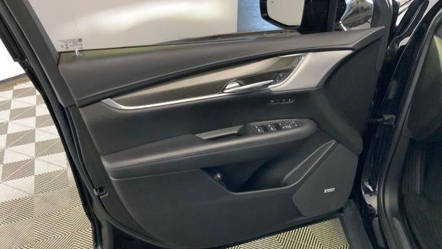 2020 Cadillac XT5 Sport