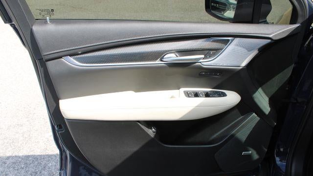 2025 Cadillac XT5 Sport