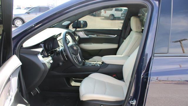2025 Cadillac XT5 Sport