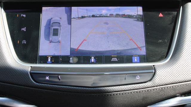 2025 Cadillac XT5 Sport