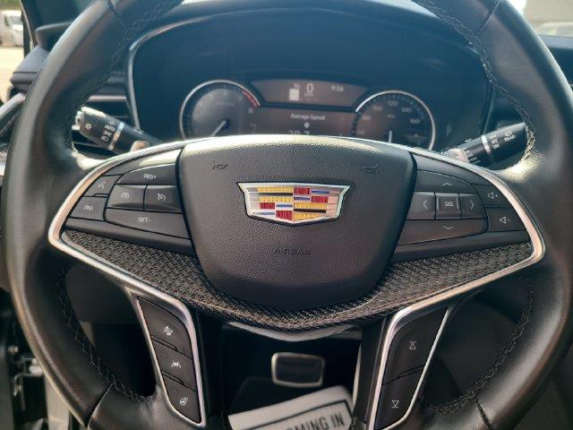 2025 Cadillac XT5 - $47,999