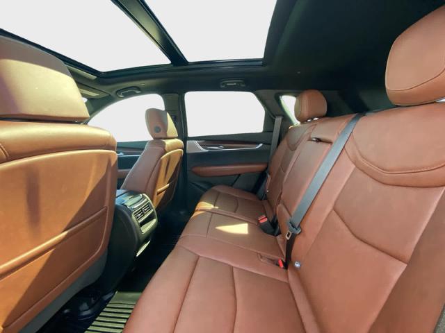 2025 Cadillac XT5 - $45,990