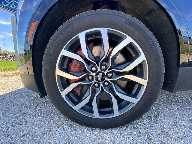 2025 Cadillac XT5 - $45,990
