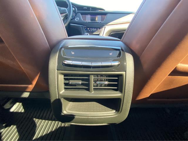 2025 Cadillac XT5 - $45,990