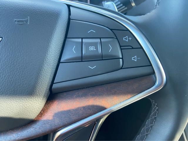 2025 Cadillac XT5 - $45,990