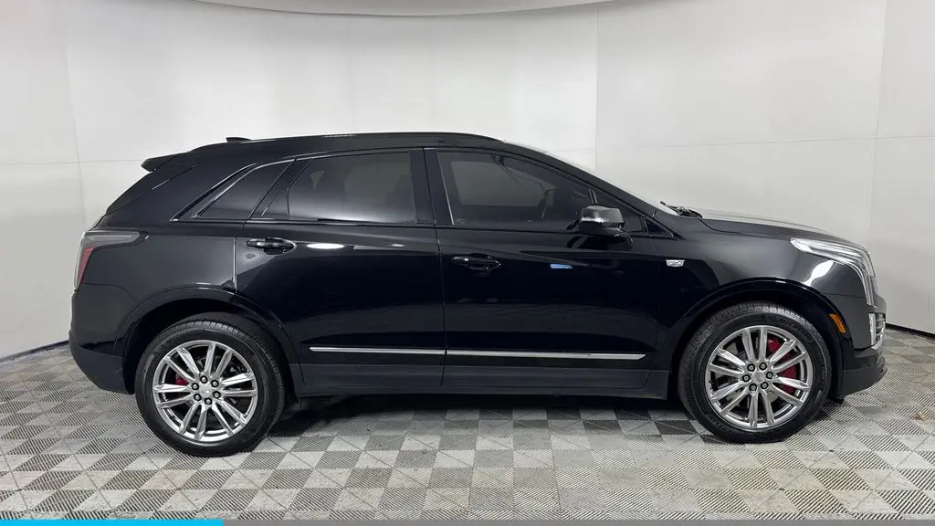2023 Cadillac XT5 Sport