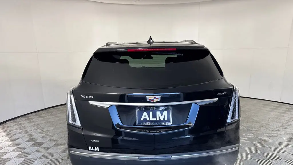 2023 Cadillac XT5 Sport