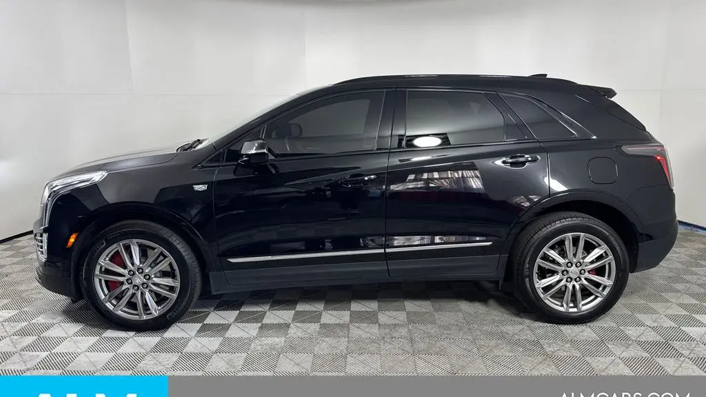 2023 Cadillac XT5 Sport