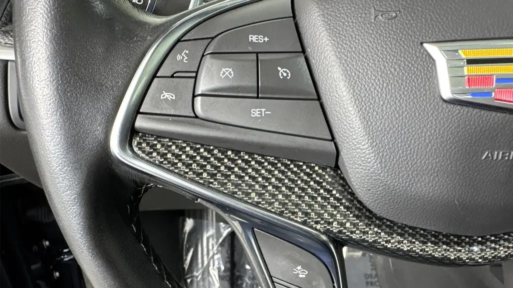 2023 Cadillac XT5 Sport