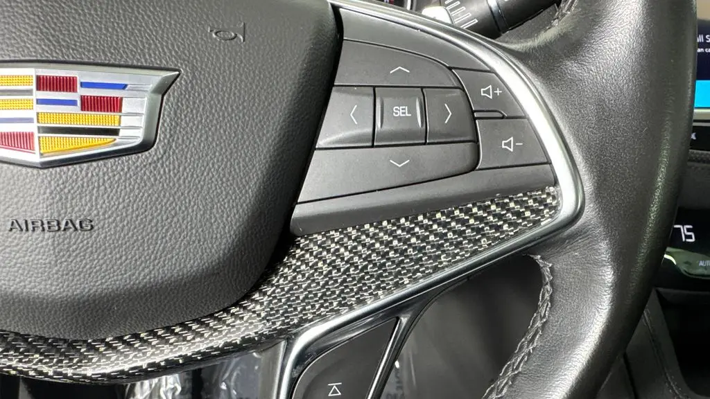 2023 Cadillac XT5 Sport