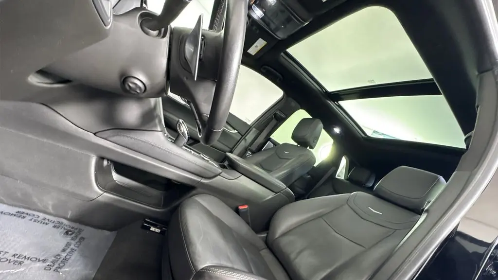 2023 Cadillac XT5 Sport
