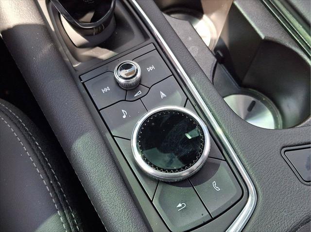 2025 Cadillac XT5 - $47,000