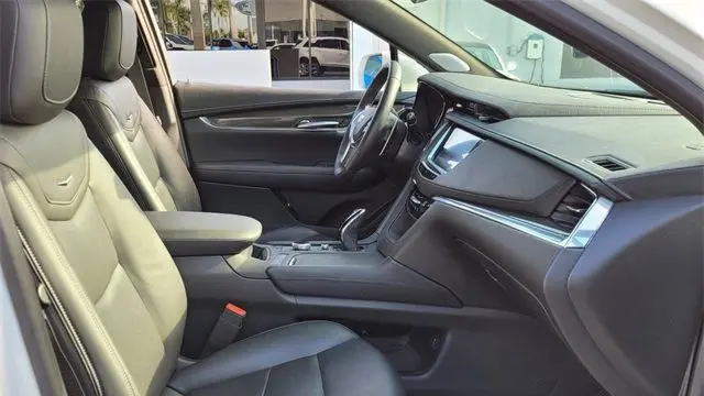 2020 Cadillac XT5 Sport