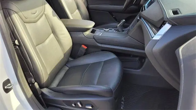 2020 Cadillac XT5 Sport
