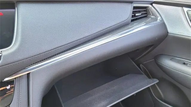 2020 Cadillac XT5 Sport