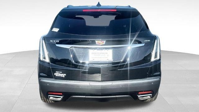 2023 Cadillac XT5 Sport