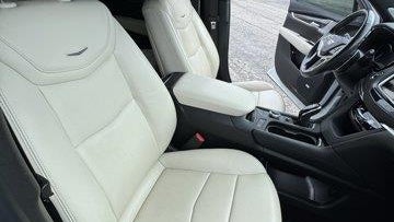 2020 Cadillac XT5 Sport
