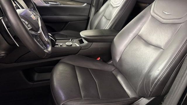 2021 Cadillac XT5 Sport
