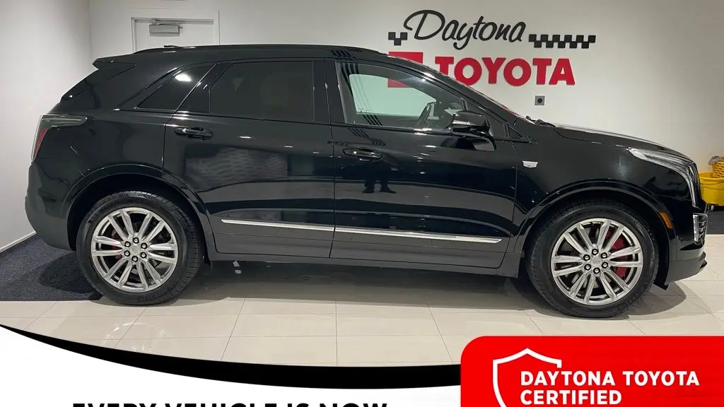 2024 Cadillac XT5 Sport