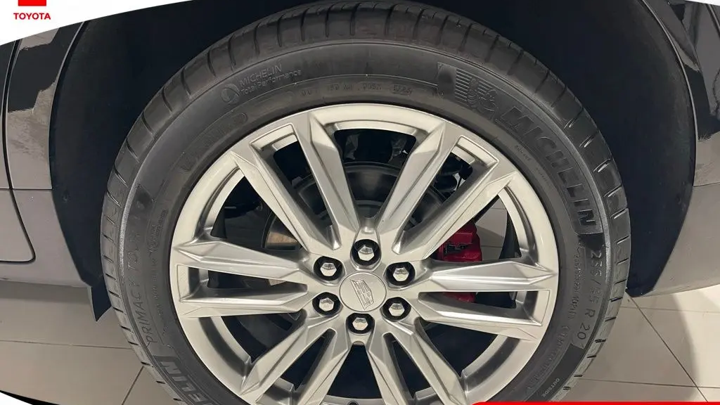 2024 Cadillac XT5 Sport