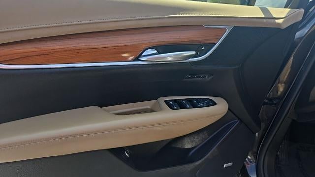 2018 Cadillac XT5 Platinum