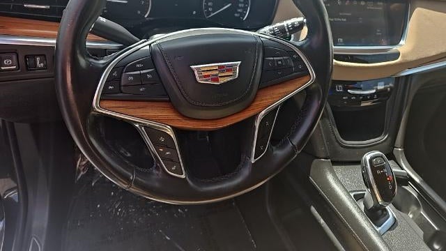 2018 Cadillac XT5 Platinum