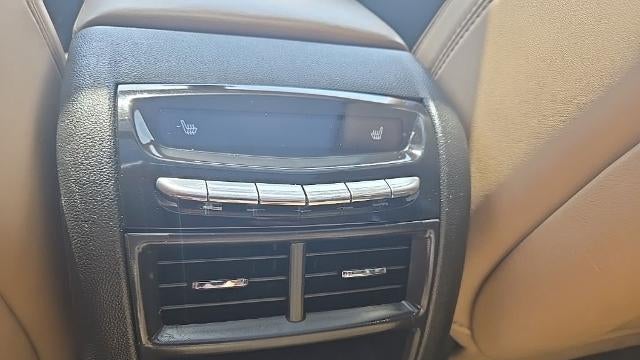 2018 Cadillac XT5 Platinum