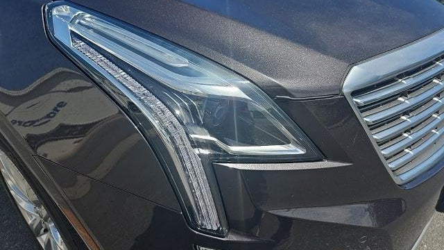 2018 Cadillac XT5 Platinum