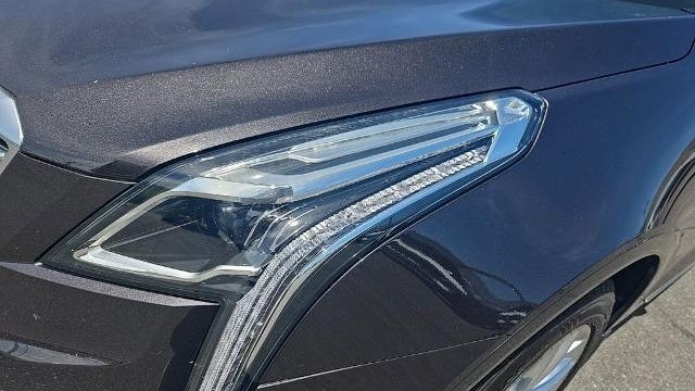 2018 Cadillac XT5 Platinum