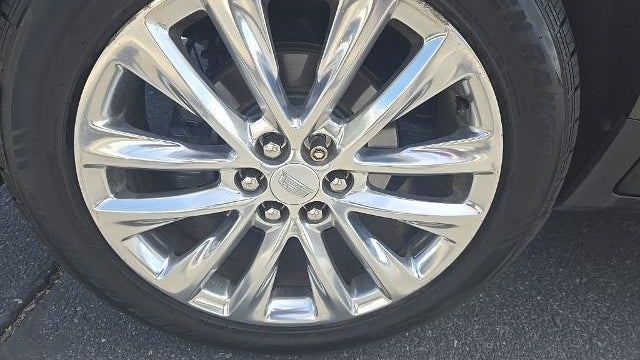 2018 Cadillac XT5 Platinum