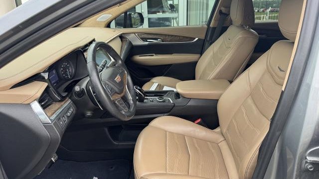 2023 Cadillac XT5 Sport