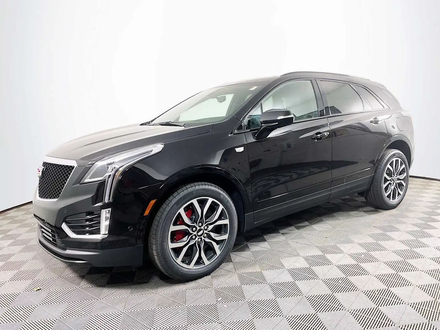 2026 Cadillac XT5 - $68,740