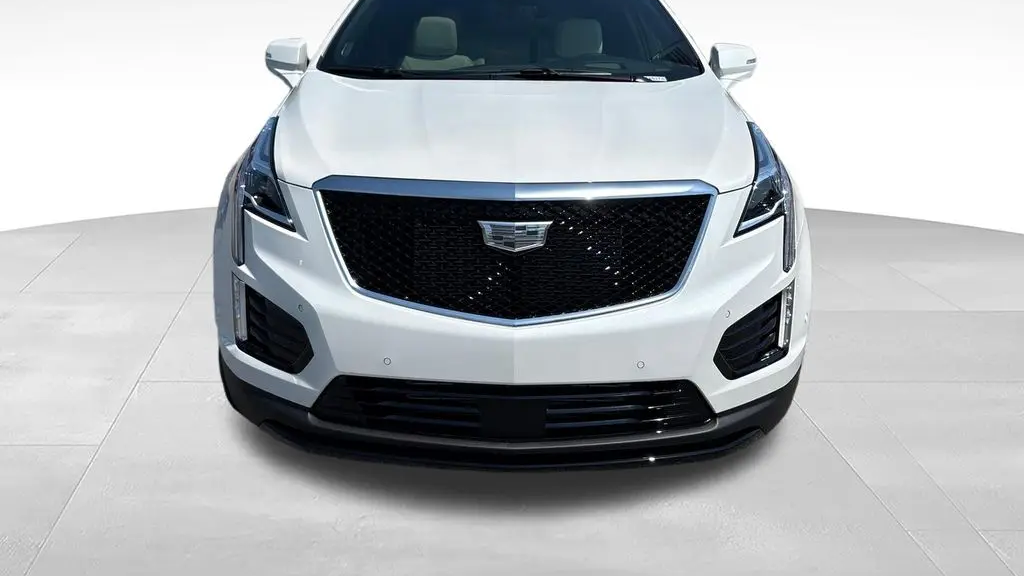 2026 Cadillac XT5 Sport
