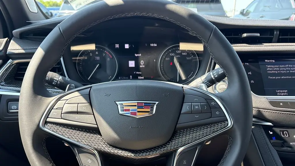 2026 Cadillac XT5 Sport