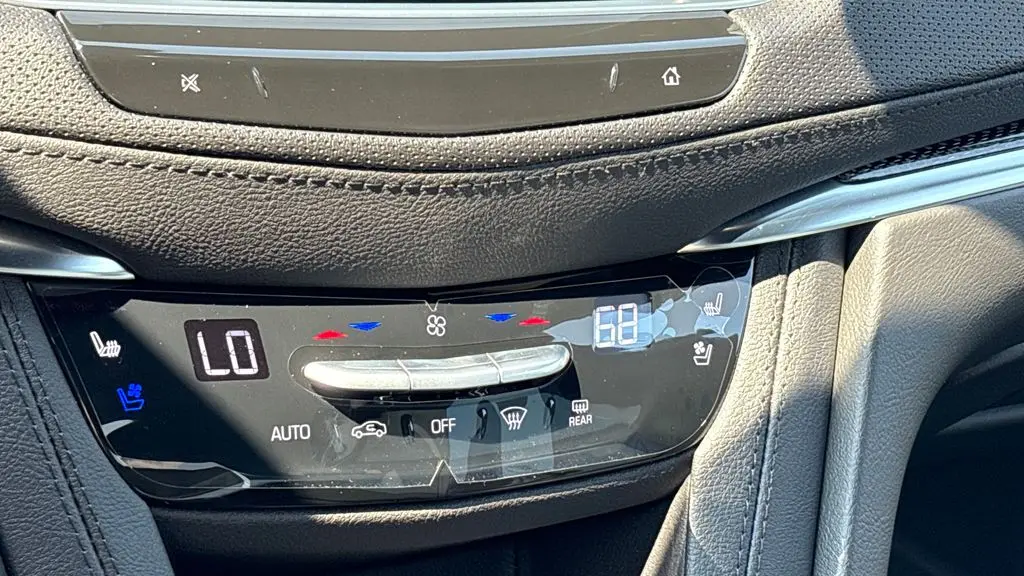 2026 Cadillac XT5 Sport