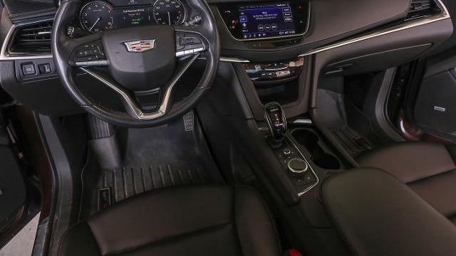 2022 Cadillac XT6 Luxury