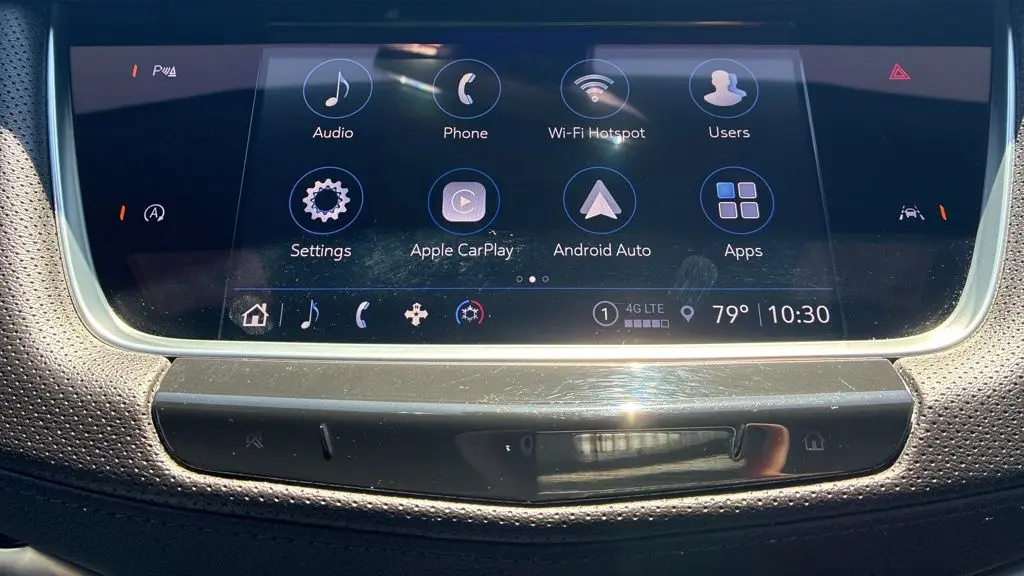 2024 Cadillac XT6 Luxury