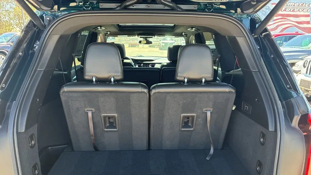 2024 Cadillac XT6 Luxury
