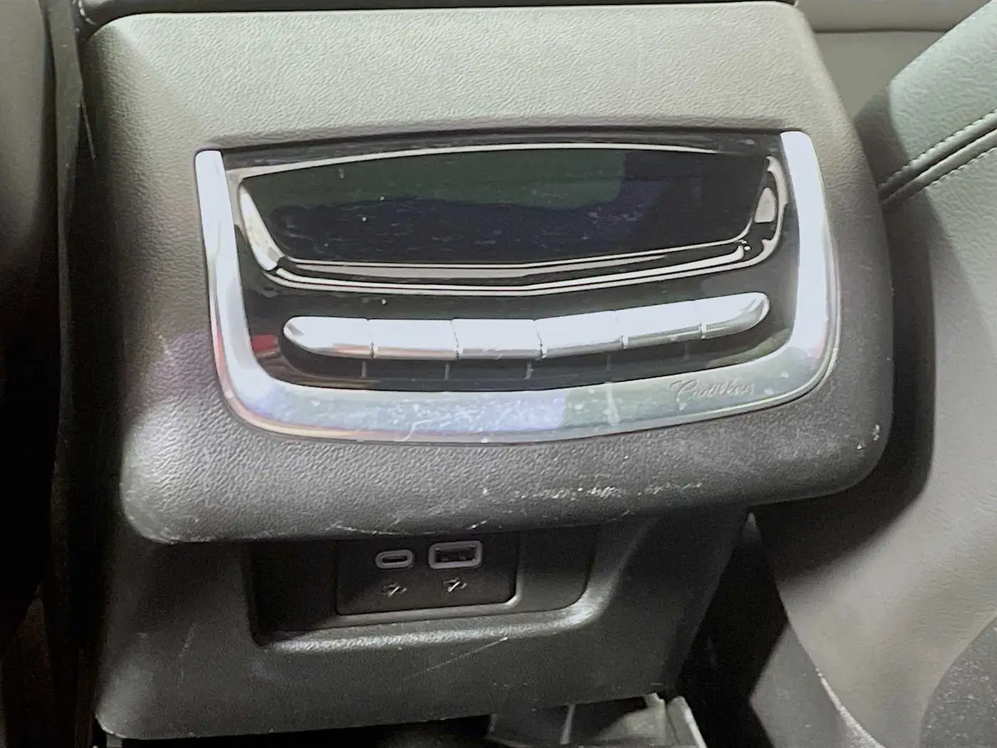 2024 Cadillac XT6 - $37,995