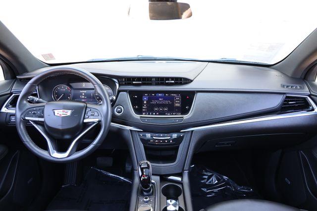 2023 Cadillac XT6 - $28,792
